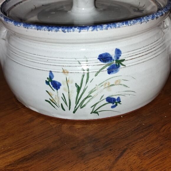 Owens Pottery Twist Handle Lidded Baker, Seagrove NC, Signed Nancy Owens Brewer - Picture 2 of 7